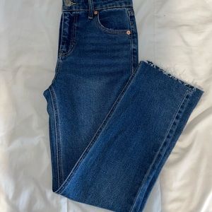 Straight Jeans